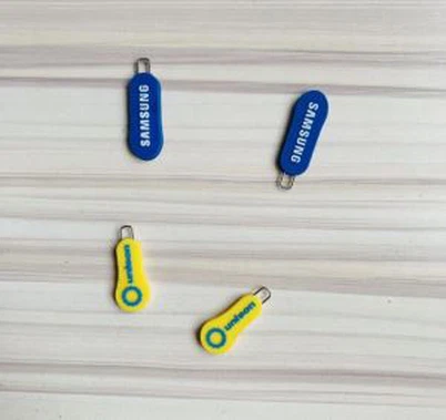 Two Sides Branded Pvc Clothing Zipper Pull